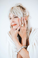 DLEC/Joanna Cassidy
